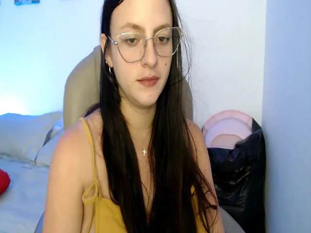 Live sex webcam photo for Ohmiax #272667078