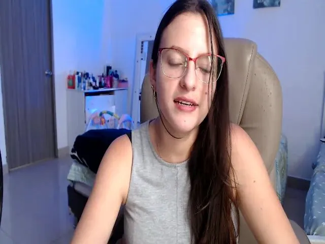 Live sex webcam photo for Ohmiax #274024189