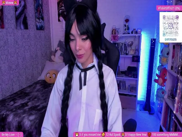 Live sex webcam photo for Ohmymiaw #271999155
