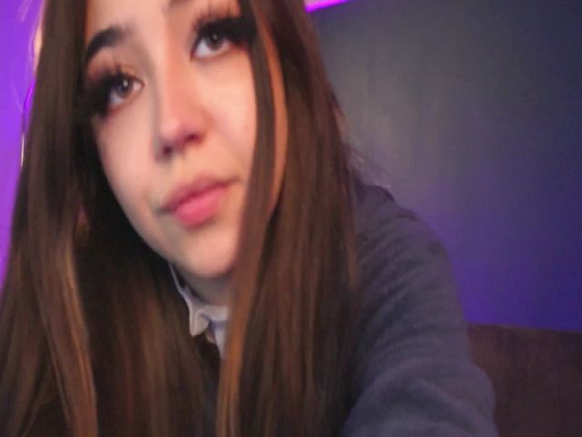 Live sex webcam photo for Olivia_Ice #272493500