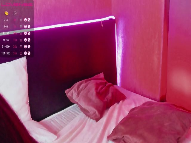 Live sex webcam photo for Olivia_Ice #272881791