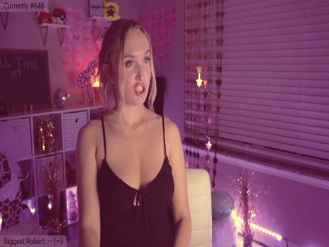 Live sex webcam photo for OliviaxFaye #273227593