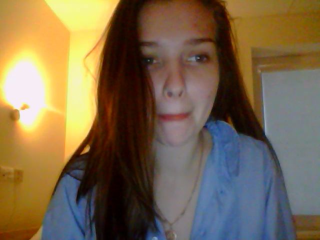 Live sex webcam photo for Ollwi #272951776