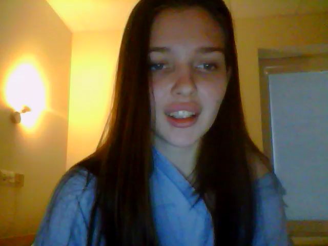 Live sex webcam photo for Ollwi #272951890