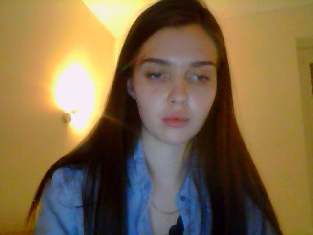 Live sex webcam photo for Ollwi #272957415