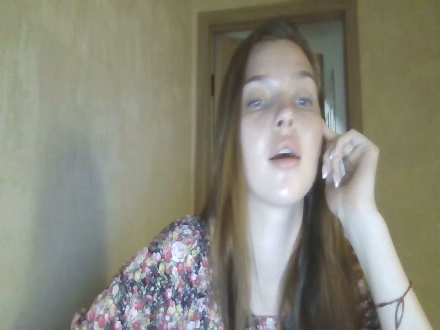 Live sex webcam photo for Ollwi #273724615