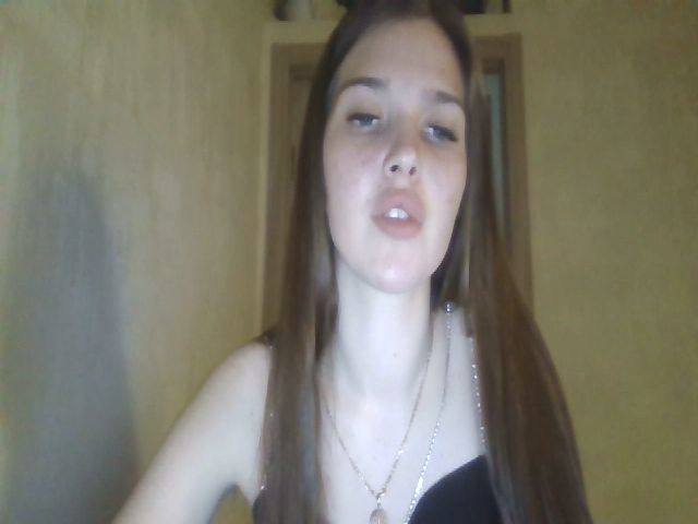 Live sex webcam photo for Ollwi #273733749