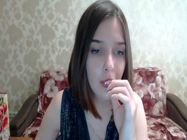 Live sex webcam photo for Ollwi #273898924