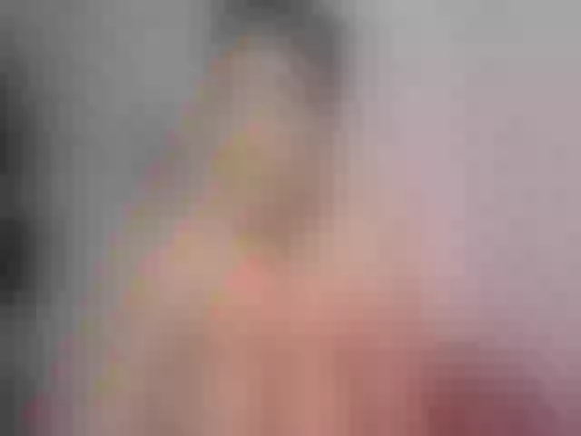 Live sex webcam photo for Ollyraymoon #273620455