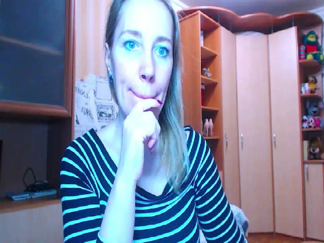 Live sex webcam photo for Oly_nice_ #271698810