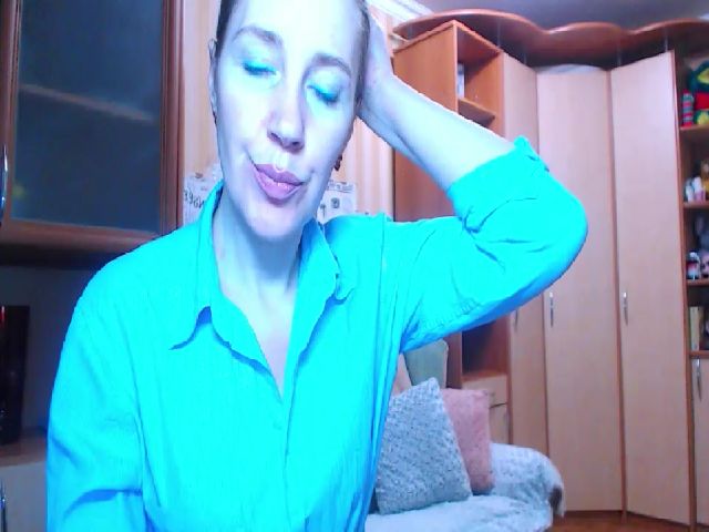 Live sex webcam photo for Oly_nice_ #271711027