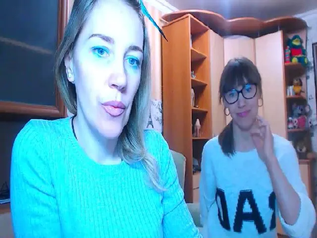 Live sex webcam photo for Oly_nice_ #271966939