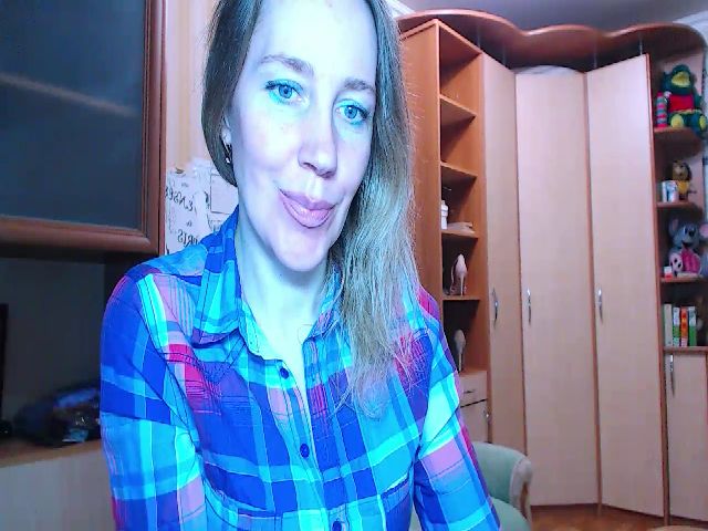 Live sex webcam photo for Oly_nice_ #272744573