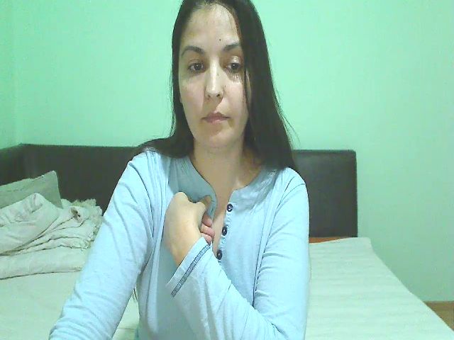 Live sex webcam photo for OneHotty #271703093