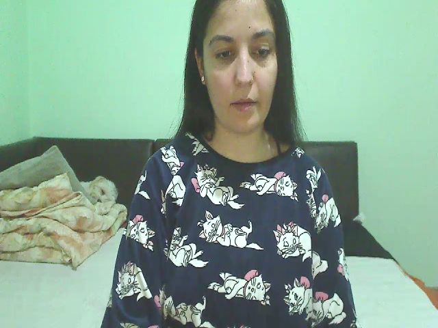 Live sex webcam photo for OneHotty #271985457