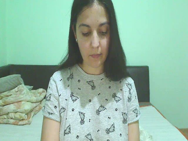 Live sex webcam photo for OneHotty #272088366