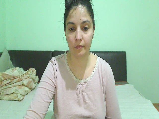 Live sex webcam photo for OneHotty #272166444