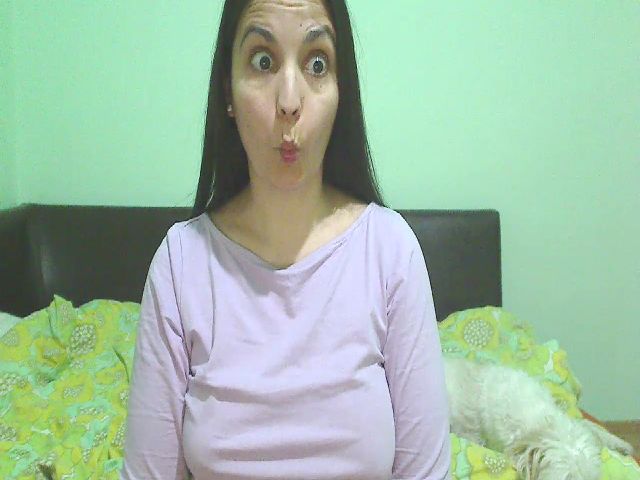 Live sex webcam photo for OneHotty #272248168