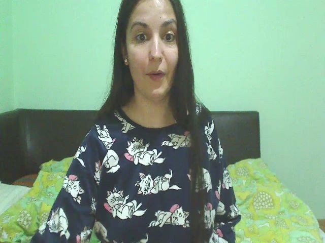 Live sex webcam photo for OneHotty #272302000