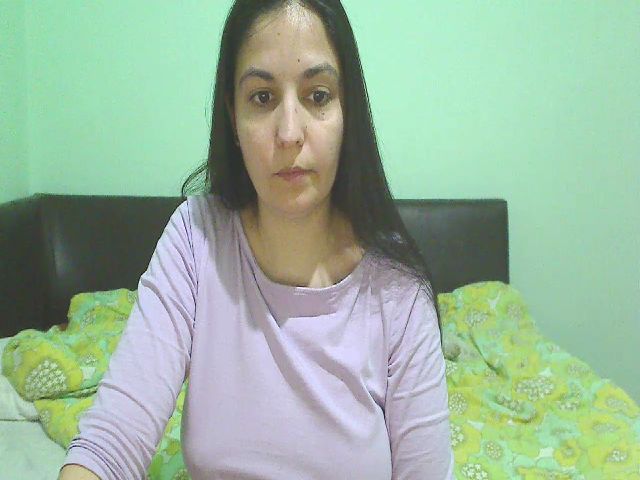 Live sex webcam photo for OneHotty #272394027