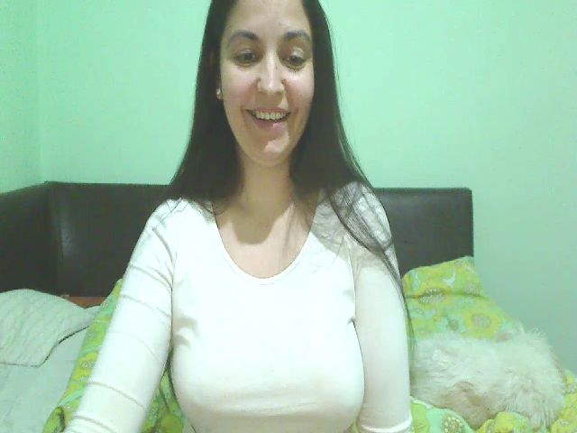 Live sex webcam photo for OneHotty #272569407