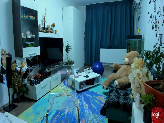 Live sex webcam photo for OneLife_ #272547878