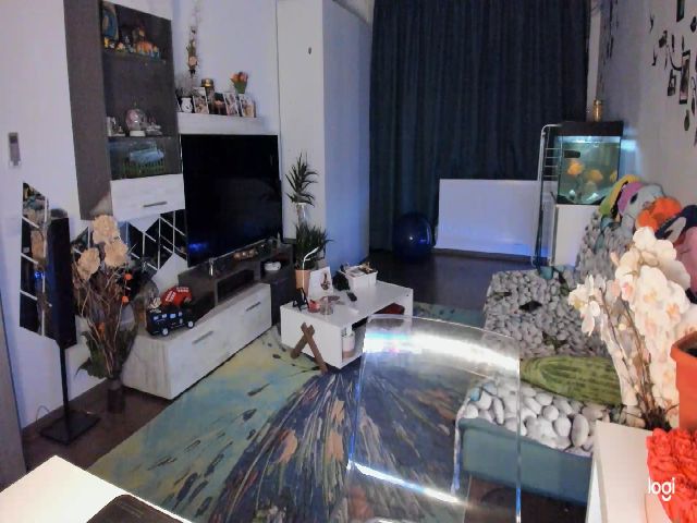 Live sex webcam photo for OneLife_ #272925752