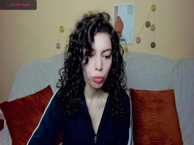 Live sex webcam photo for OnlyYouAngel #272477925