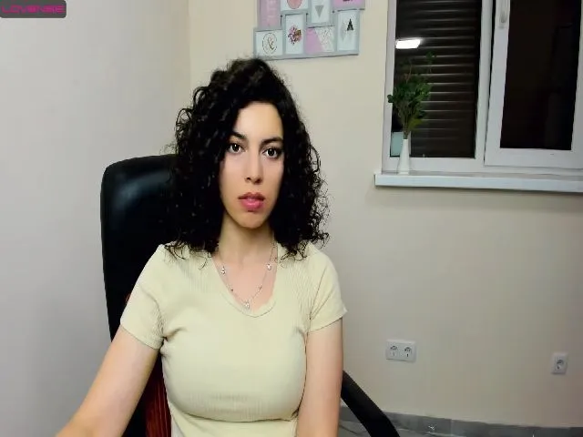 Live sex webcam photo for OnlyYouAngel #273877243