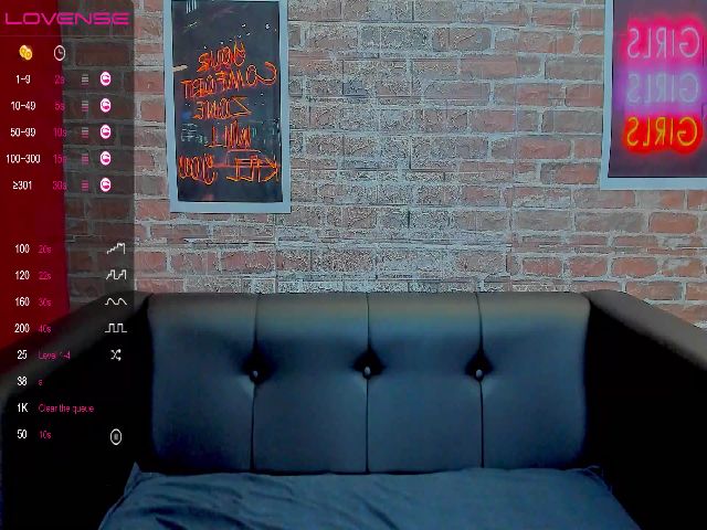 Live sex webcam photo for Onoza #274287696