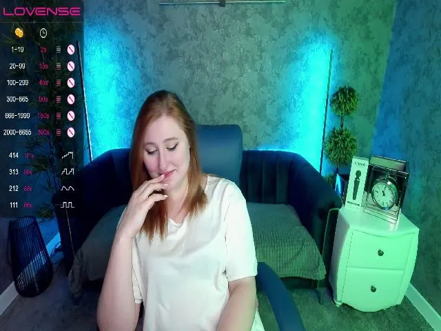 Live sex webcam photo for Orange_Sunset #274233501