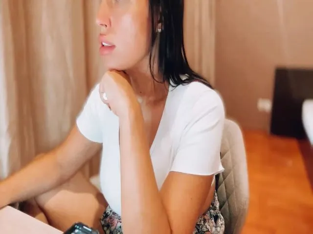 Live sex webcam photo for OregonPrivate #273945603