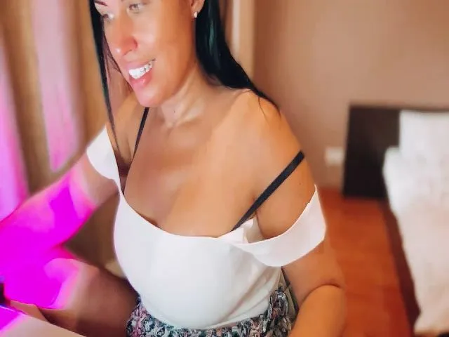 Live sex webcam photo for OregonPrivate #273978288