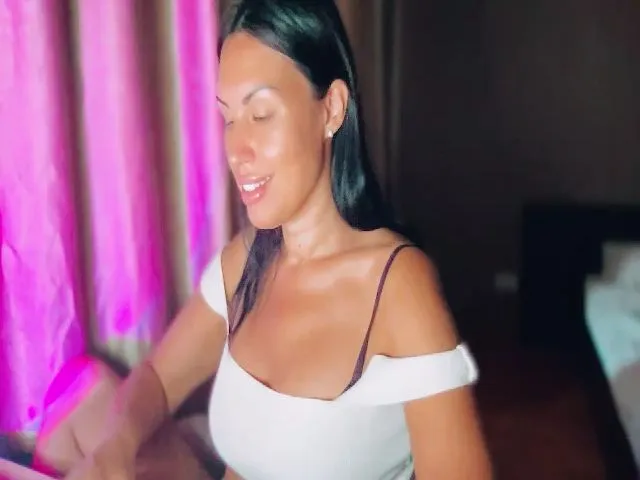 Live sex webcam photo for OregonPrivate #274017584