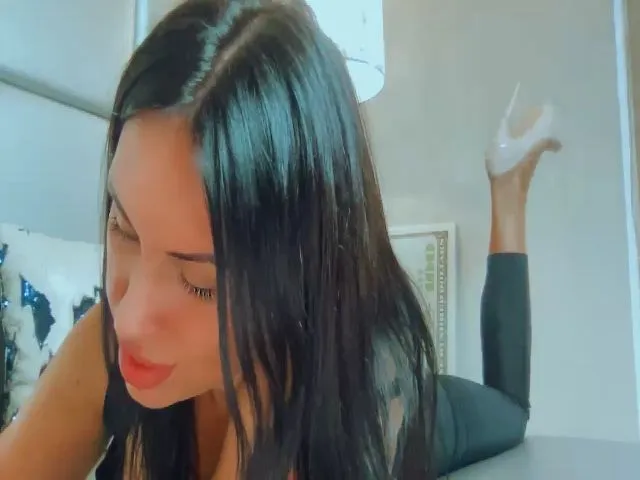 Live sex webcam photo for OregonPrivate #274747120