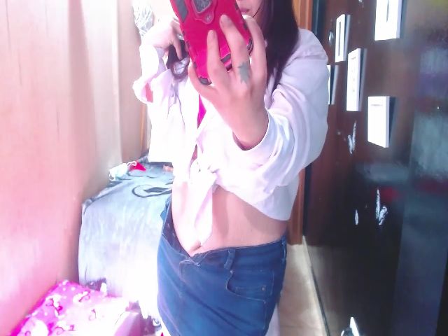 Live sex webcam photo for Our_s3cret #272644402