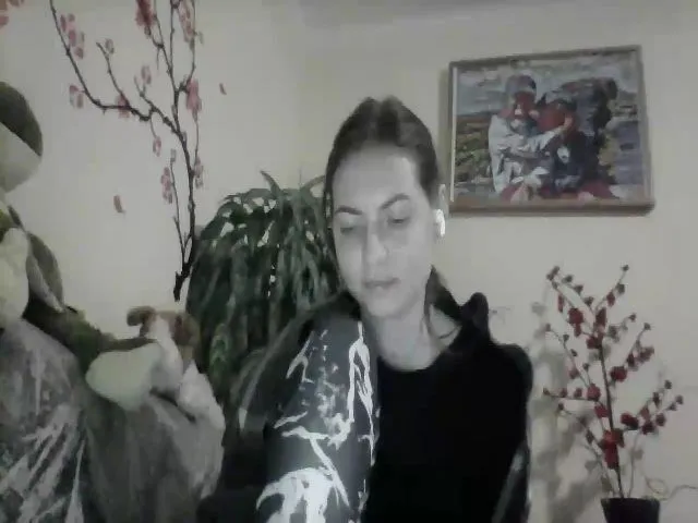 Live sex webcam photo for OwlCrystal #272814097