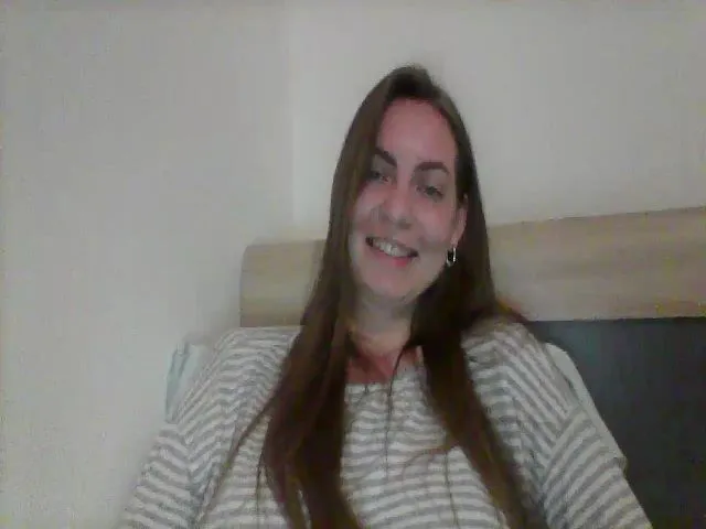 Live sex webcam photo for OwlCrystal #273016639