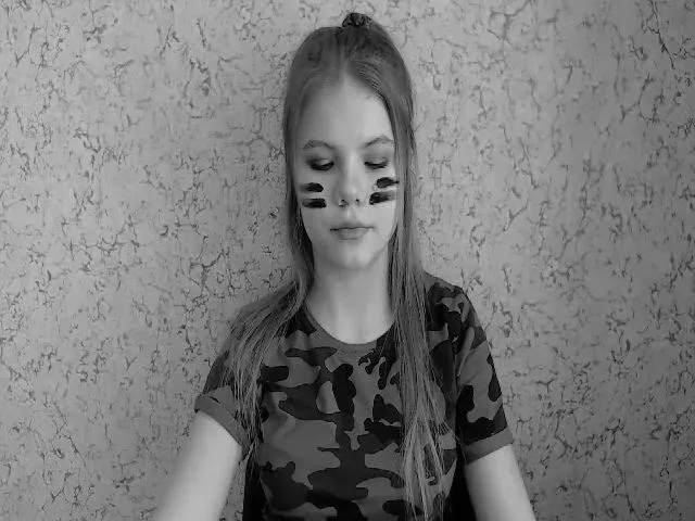 Live sex webcam photo for PRO100WEB_ #273148435