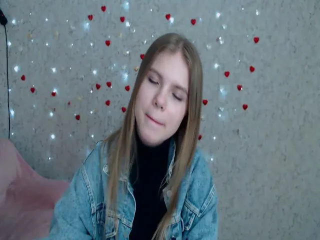 Live sex webcam photo for PRO100WEB_ #273471600