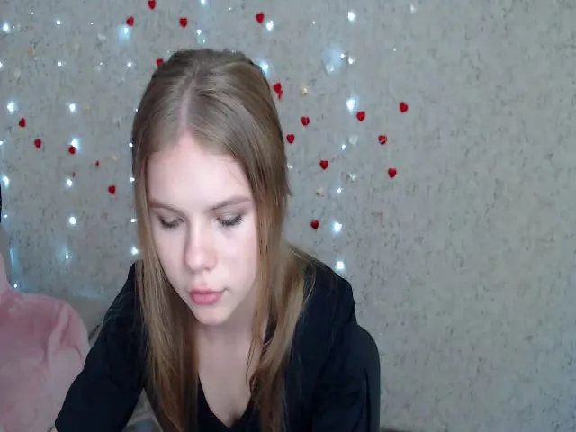 Live sex webcam photo for PRO100WEB_ #273613227