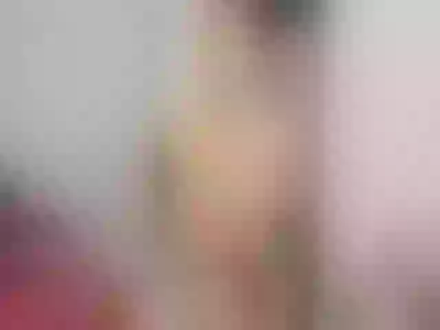 Live sex webcam photo for PacificBoujie #274584130