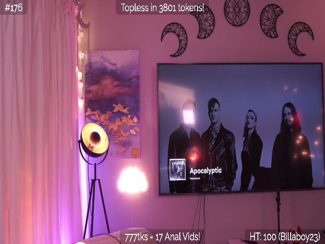 Live sex webcam photo for Paige #272911621