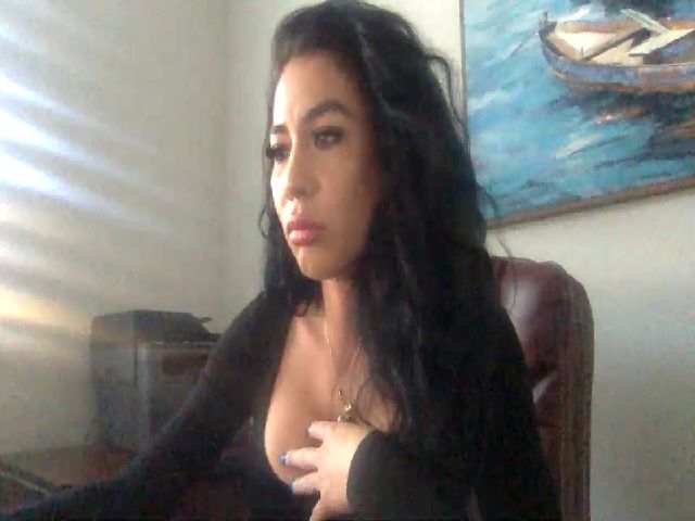 Live sex webcam photo for Paigerz_ #271959057