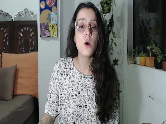 Live sex webcam photo for Pain_reliever #272761988