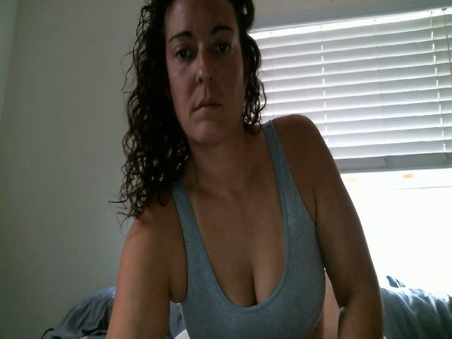 Live sex webcam photo for PaisleyBlaise #274284375