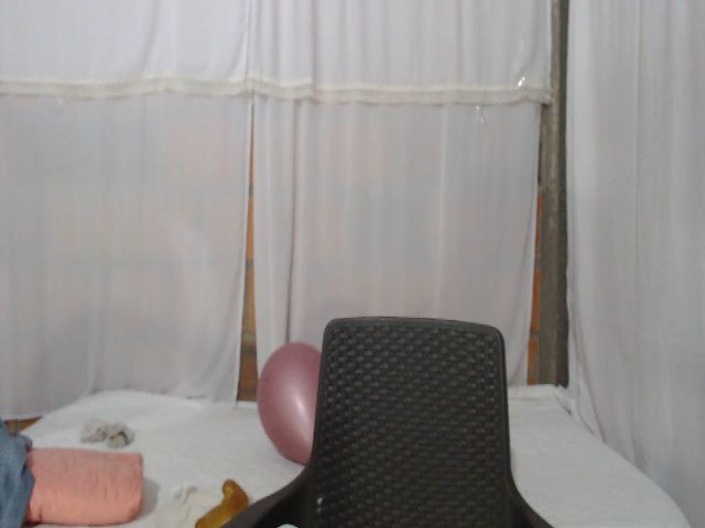 Live sex webcam photo for Pamela03 #272478555