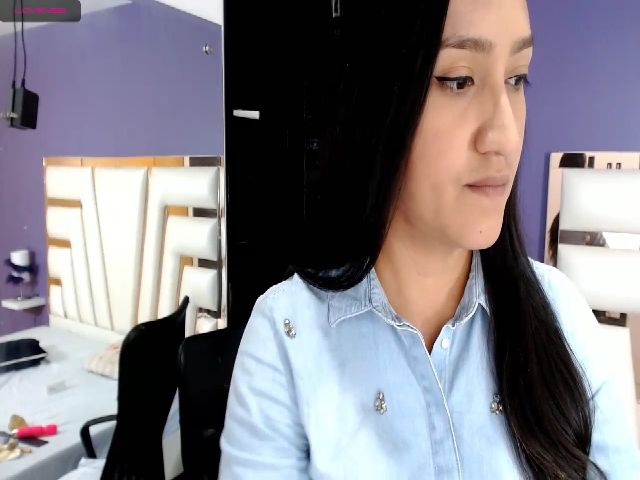 Live sex webcam photo for Pamela03 #272906346