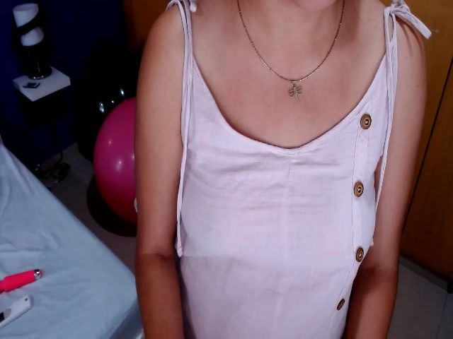 Live sex webcam photo for Pamela03 #273910545