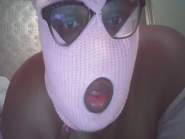 Live sex webcam photo for Paris2022 #272605238